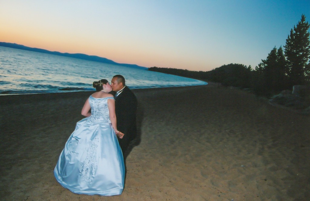 beach.kiss